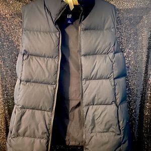 Gap Puffy Vest